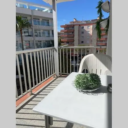 Esther's House A 200 Mts Fuente Luminosa - Wifi Apartment