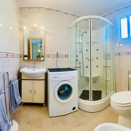 Esther's House A 200 Mts Fuente Luminosa - Wifi Apartment Salou