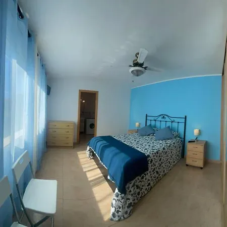 Apartment Esther's House A 200 Mts Fuente Luminosa - Wifi